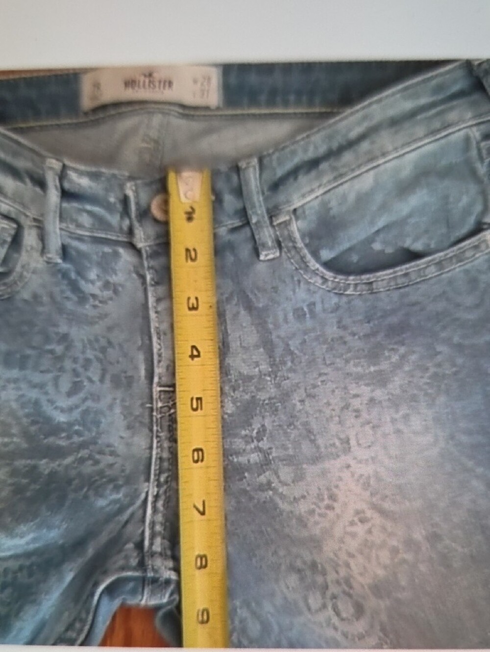 Hollister Light Blue Lace-Print Skinny Jeans - Picture 6 of 7